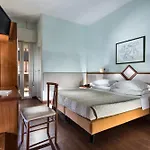 Milano 3*