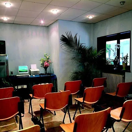 Hotel Milano 3*