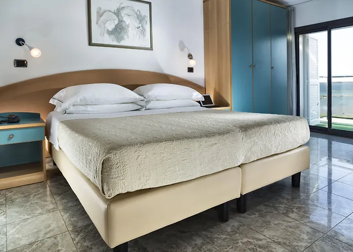 Hotel Milano 3*